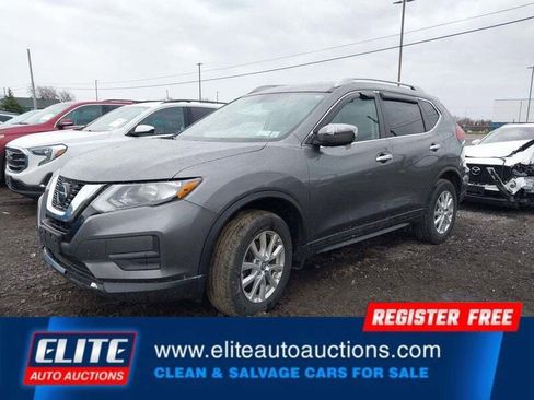 Used 2018 Nissan Rogue SV AWD/4WD image 4