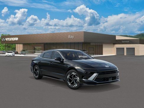 New 2026 Hyundai Sonata SEL image 2