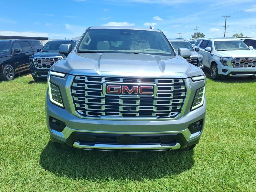 New 2026 GMC Yukon Denali w/ Denali Reserve Package AWD/4WD image 2