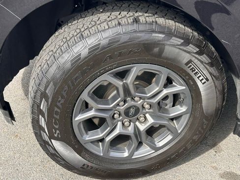Used 2025 Ford Expedition Active RWD image 39