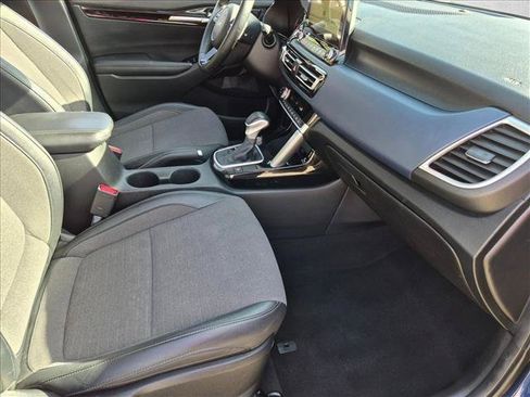 Used 2023 Kia Seltos S w/ Navigation Package FWD image 20