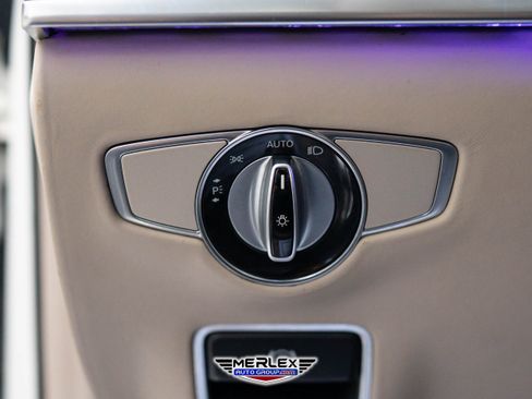 Used 2015 Mercedes-Benz S 550 Sedan image 38