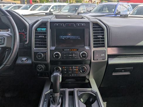 Used 2019 Ford F150 Raptor w/ Equipment Group 802A Luxury AWD/4WD image 11