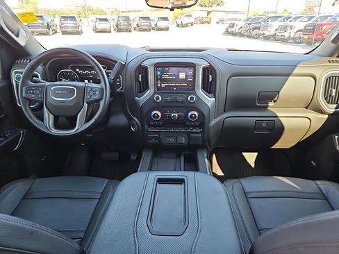 Used 2021 GMC Sierra 1500 Denali w/ Denali Ultimate Package image 11