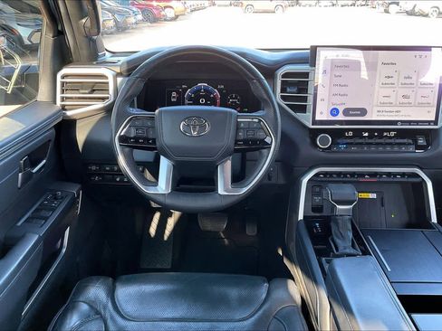 Used 2022 Toyota Tundra Platinum image 6