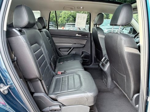 Used 2023 Volkswagen Atlas SEL Premium AWD/4WD image 26