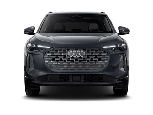 Certified 2025 Audi Q5 Premium Plus w/ Premium Plus AWD/4WD image 4