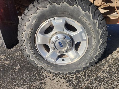 Used 2016 Ford F250 XLT w/ XLT Value Package image 29