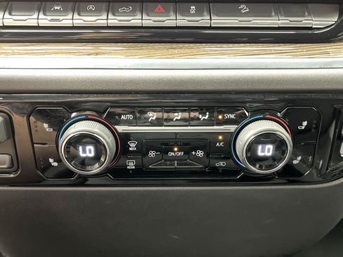 Certified 2024 Chevrolet Silverado 1500 LT AWD/4WD image 23