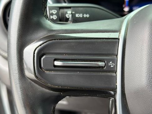 Used 2023 Chevrolet Colorado LT image 24