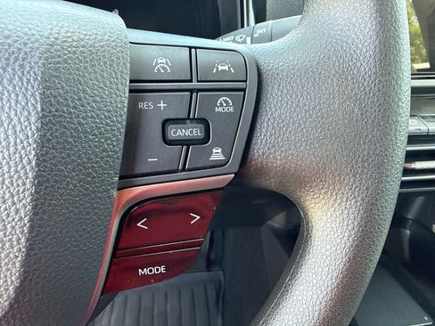Used 2025 Toyota Camry LE w/ Convenience Package FWD image 27