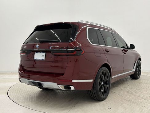 Used 2026 BMW X7 xDrive40i AWD/4WD image 9