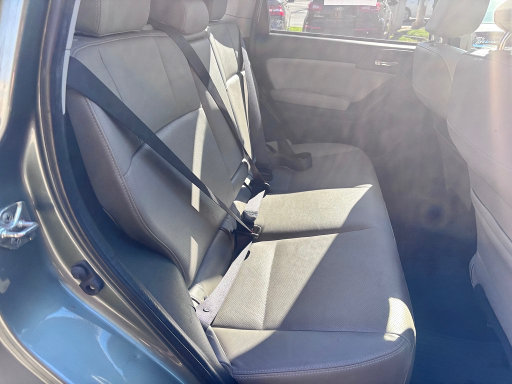 Used 2014 Subaru Forester 2.5i Limited w/ Popular Package #2 AWD/4WD image 7