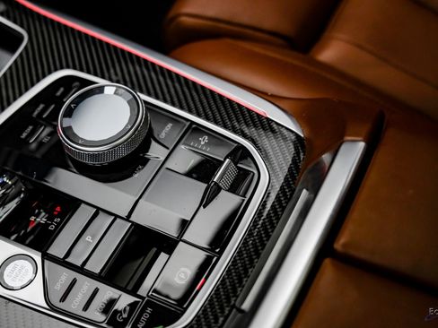 Used 2023 BMW X7 M60i w/ Executive Package image 51