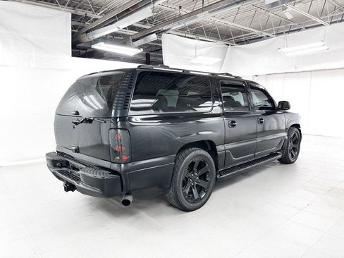 Used 2006 GMC Yukon XL Denali AWD/4WD image 5