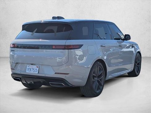 Used 2024 Land Rover Range Rover Sport Dynamic SE AWD/4WD image 5