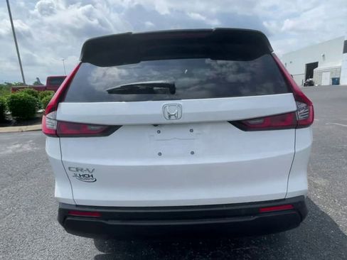 Used 2026 Honda CR-V EX-L image 2