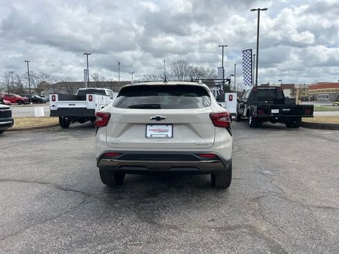 New 2026 Chevrolet Trax ACTIV w/ Driver Confidence Package image 4