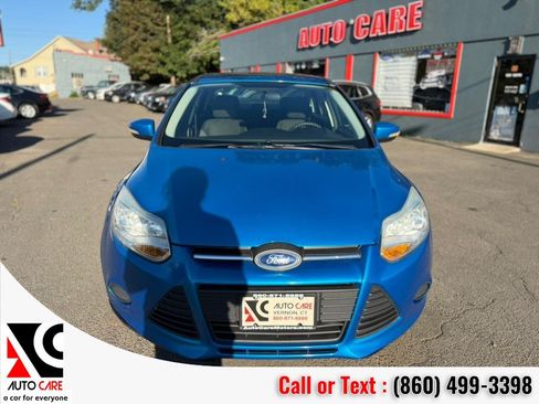 Used 2014 Ford Focus SE FWD image 3