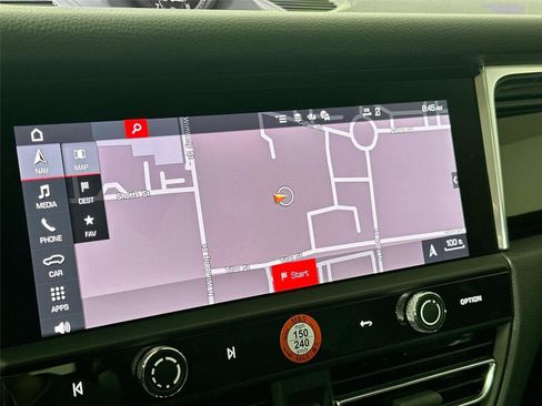 Certified 2026 Porsche Macan AWD/4WD image 22