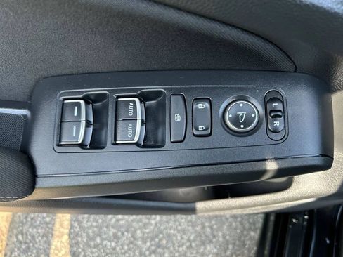 Used 2022 Honda Civic Sport Touring image 11