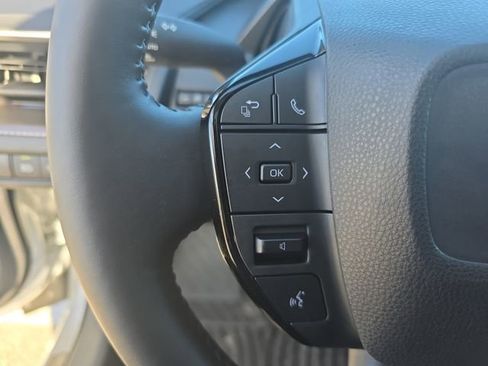 Certified 2025 Toyota Prius Limited image 17