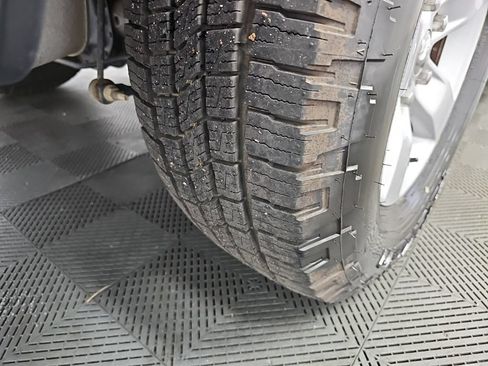 Used 2021 RAM 1500 Tradesman w/ Chrome Plus Package RWD image 44