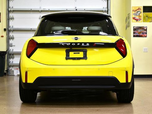 Used 2025 MINI Cooper S image 10