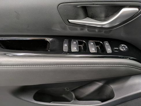 Certified 2022 Hyundai Tucson Limited AWD/4WD image 9
