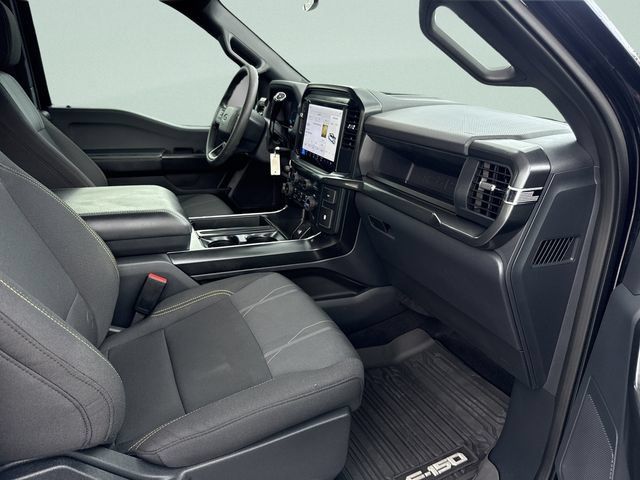 Used 2025 Ford F150 STX w/ Equipment Group 200A RWD image 18