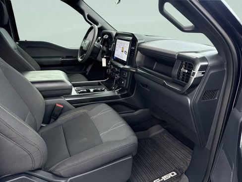 Used 2025 Ford F150 STX w/ Equipment Group 200A RWD image 18