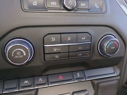 Certified 2025 Chevrolet Silverado 1500 W/T image 25