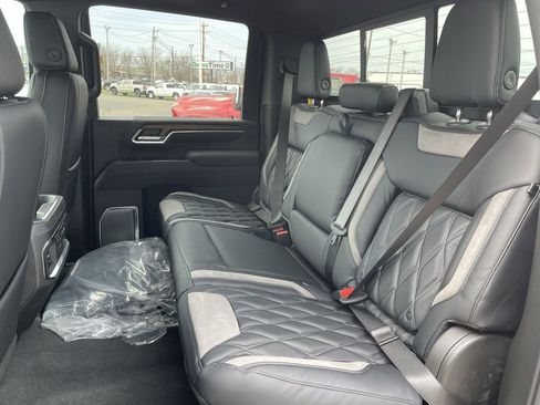 New 2026 Chevrolet Silverado 3500 High Country w/ High Country Premium Package AWD/4WD image 22