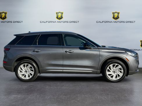 Used 2021 Lincoln Corsair FWD image 6