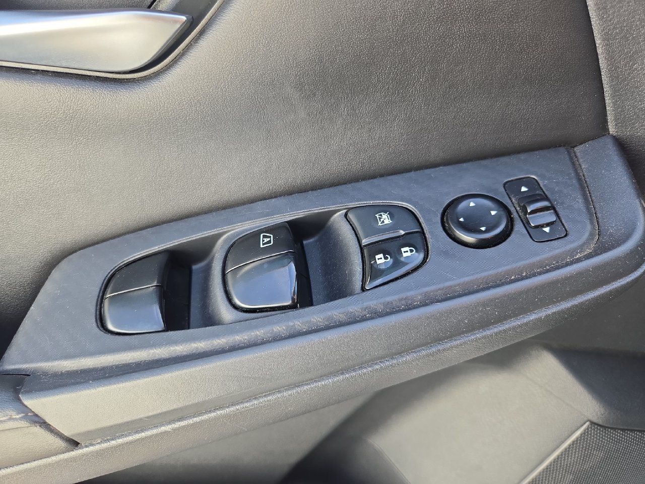 Used 2021 Nissan Sentra SV w/ Electronics Package FWD image 21