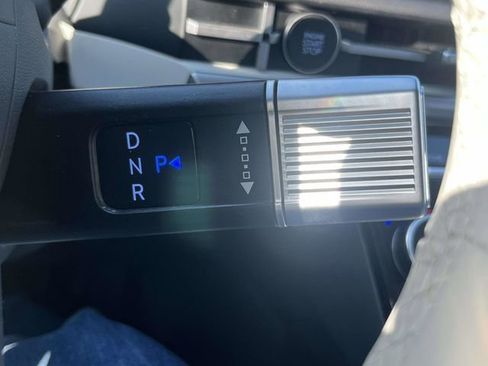 Used 2025 Hyundai Santa Fe SEL image 21