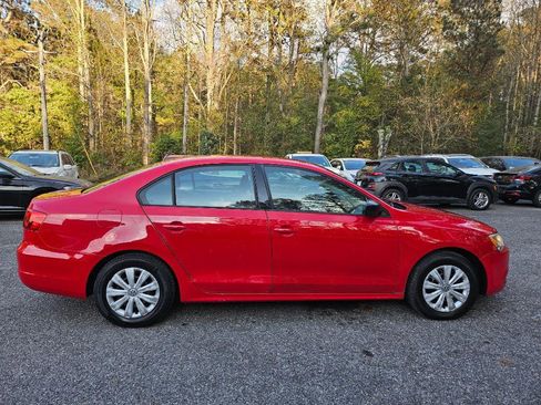 Used 2014 Volkswagen Jetta S image 8