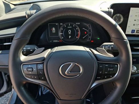 Certified 2024 Lexus ES 350 w/ Premium Package FWD image 20