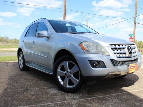 Used 2011 Mercedes-Benz ML 350 2WD w/ Premium 1 Pkg image 1