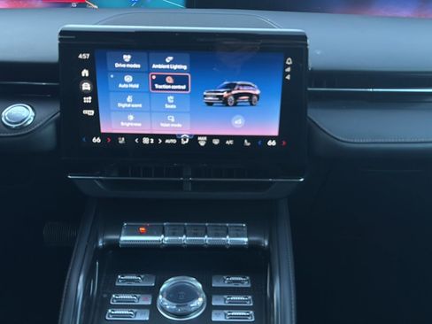 Used 2024 Lincoln Nautilus Reserve w/ Equipment Group 203A image 16