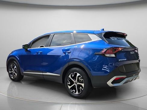 Used 2024 Kia Sportage EX FWD image 9