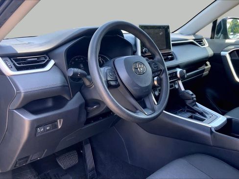 Used 2024 Toyota RAV4 XLE FWD image 18