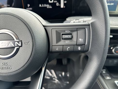 New 2025 Nissan Kicks SV w/ SV Premium Package image 14