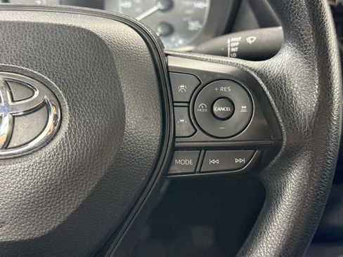 Used 2024 Toyota Corolla LE FWD image 18