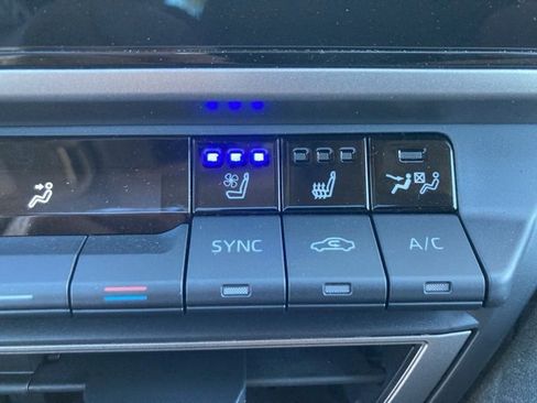 New 2026 Toyota Camry XLE image 28