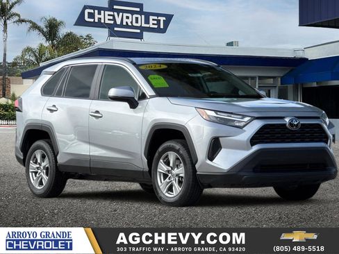 Used 2024 Toyota RAV4 XLE FWD image 1