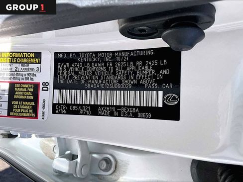 Used 2025 Lexus ES 300h w/ Premium Package FWD image 32