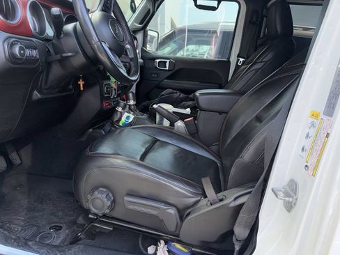 Used 2018 Jeep Wrangler Unlimited Rubicon AWD/4WD image 7
