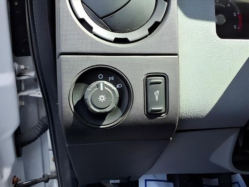 Used 2016 Ford F450 XL w/ Power Equipment Group image 15