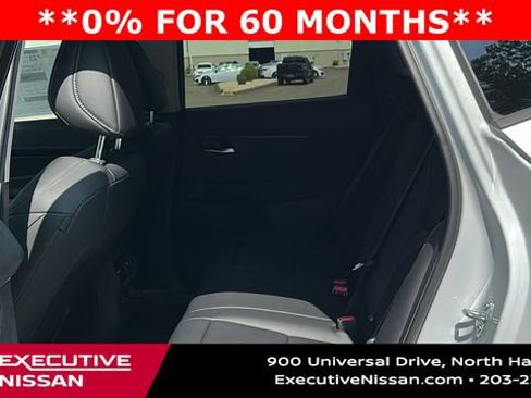 New 2025 Nissan Murano SV image 23